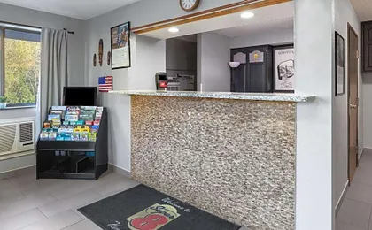 Super 8 by Wyndham Kent/Akron Area