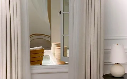 Cara Hotel