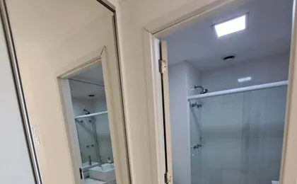 Suite Com Varanda E Piscina Na Barra Da Tijuca - Rj