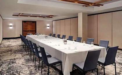 Hotel Alpenrock Breckenridge, Curio Collection by Hilton
