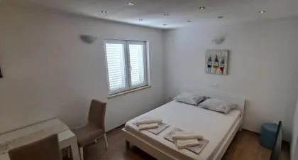 Apartment Luka
