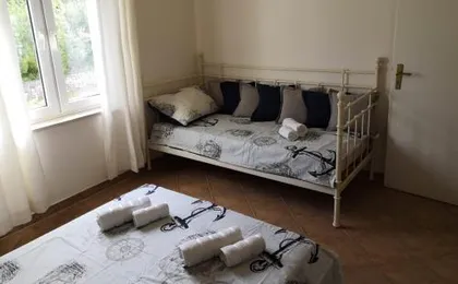 A & A Luxury Guest House