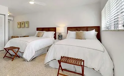 The Gondolier Inn