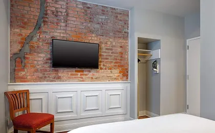 New Orleans Courtyard Hotel by the French Quarter