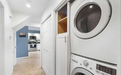 Vacay Getaway - Condo for 8