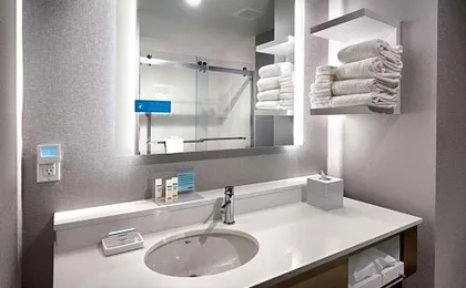 Hampton Inn & Suites Anaheim