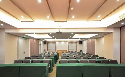 Campanile Hotel Wuhan Donghu Xudong Wangjiadun Metro Station