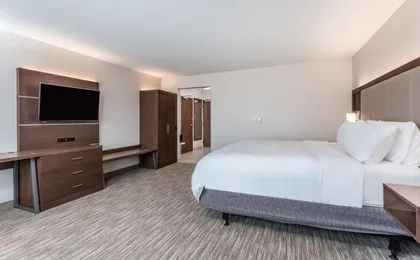 Holiday Inn Express & Suites Hammond