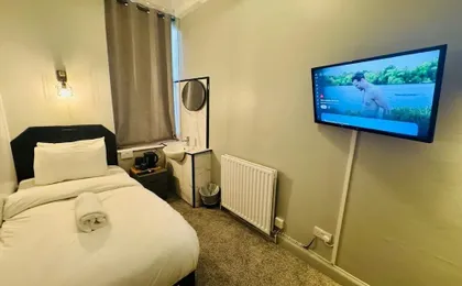 The Kirkdale Hotel