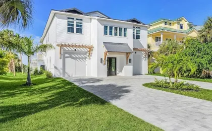 5960 Sunset Beach: 4br Beachfront Home W/ Pool! 4 Bedroom Home