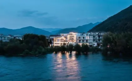 Hujing Seaview Hotel
