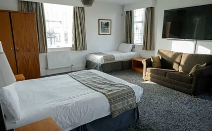 Fairway Inn