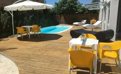 No1 Stylish Beach House With Pool