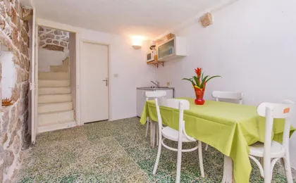 Peti Apartment