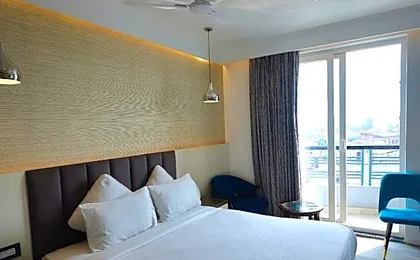 Hotel Kashi Pride