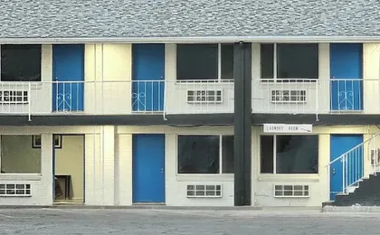 Colonia Motor Hotel