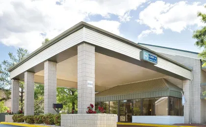Days Inn by Wyndham Hoover Birmingham