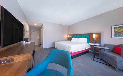 Hampton Inn By Hilton Columbus Downtown