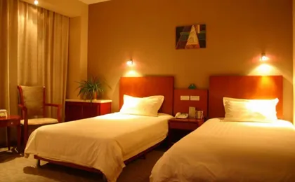 Greentree Inn Shanghai Huaxia East Road