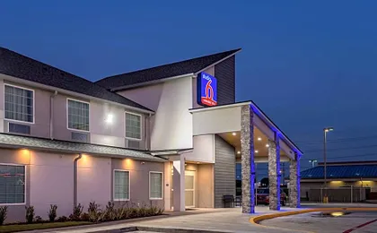 Studio 6 Lake Charles, LA