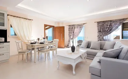 Villa Frosso Large Private Pool Walk To Beach Sea Views a C Wifi Car Not Required - 556