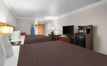 Surestay Plus Hotel by Best Western Benbrook Ft Worth
