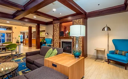 Holiday Inn Conference Ctr Marshfield by IHG