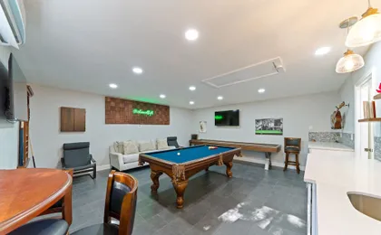 The Oak Loft