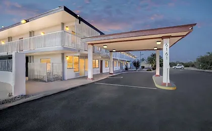 Red Roof Inn Tucson - Vail