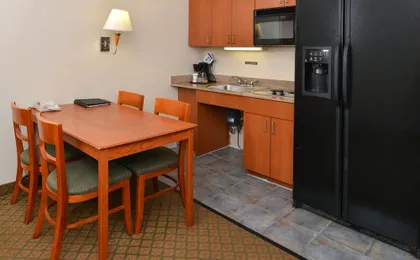 Holiday Inn Express Hotel & Suites Southfield - Detroit