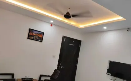 Hotel Bhavya Palace