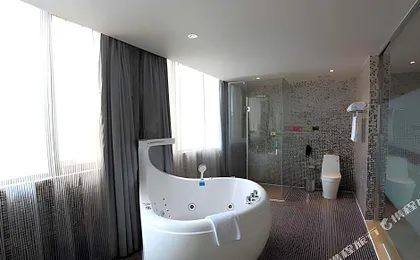 Vienna Hotel Shanghai Daning International Hongkou Guangyue Road