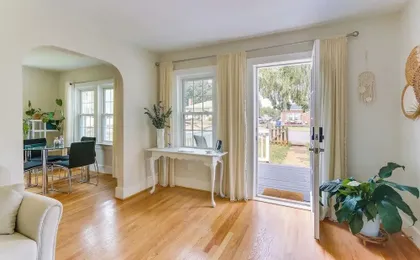 Chic Front Royal Retreat Near Shenandoah River!