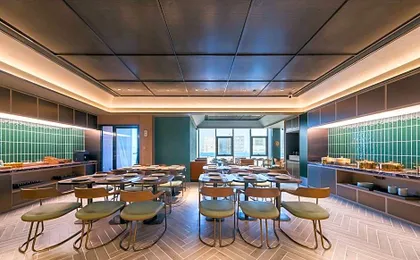 James Joyce Hotel (Beijing Communication University Shuangqiao Subway Station Wanda Plaza)