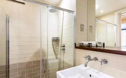 Wonderful Holborn Apartment