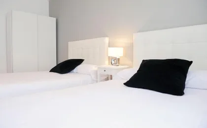 Amazing City Center Apartment