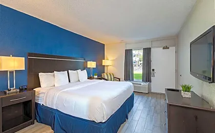 Motel 6 Altamonte Springs, FL