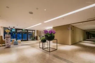 Home Inn Neo Chengdu Zhengfu Street Wenshu Monastery Subway Station Branch