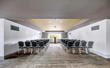 DoubleTree Suites by Hilton Hotel Huntsville South