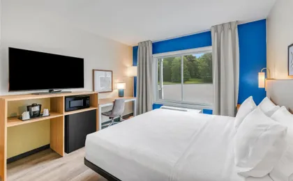 Spark by Hilton Brunswick