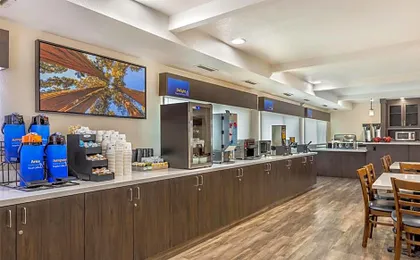 Best Western Town & Country Lodge