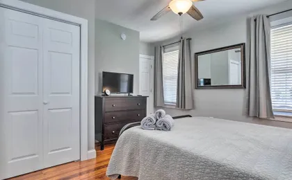 Mystic Refuge w/ Patio < 1 Mi to Downtown!