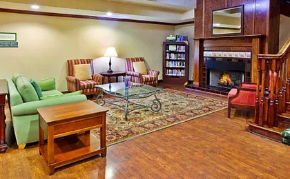 Country Inn & Suites by Radisson, Hiram, GA