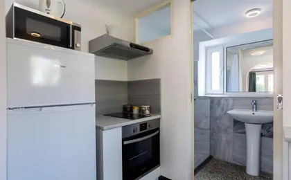 Enticing, Cosy, Rooftop Studio Athens Centre! Ep9t (Adults Only)