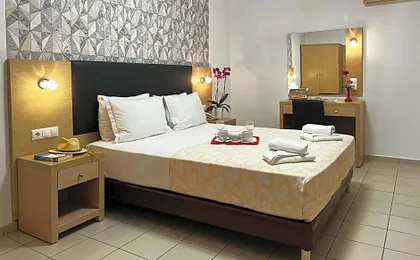 Caravel Hotel Apartments