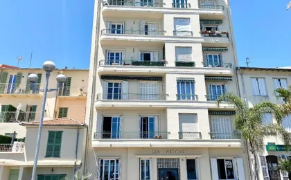 Sea Front Suite - Panoramic View with Terrace - 85 M
