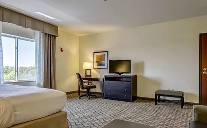 Holiday Inn Poplar Bluff By IHG