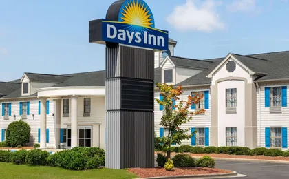 Days Inn by Wyndham Shallotte