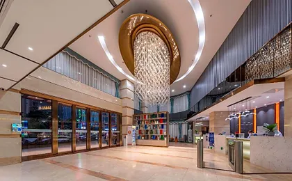 Calvin Hotel
