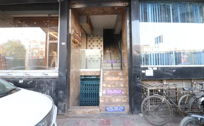 Twamev couple Friendly Rajouri garden by The Arrow